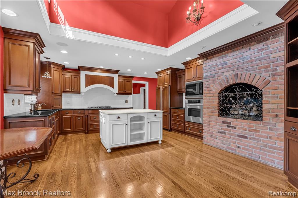 6287 Thorncrest Drive, Bloomfield Hills, MI 48301 — Photo 25