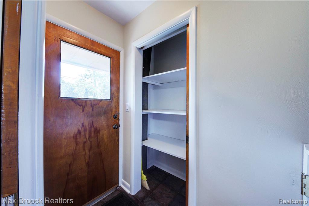 1827 Coronada Street, Ann Arbor, MI 48103 — Photo 47