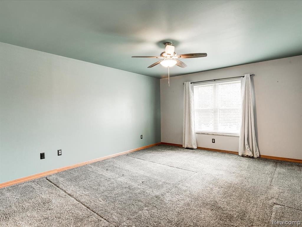 5652 N Lake Drive, Kimball, MI — Photo 15