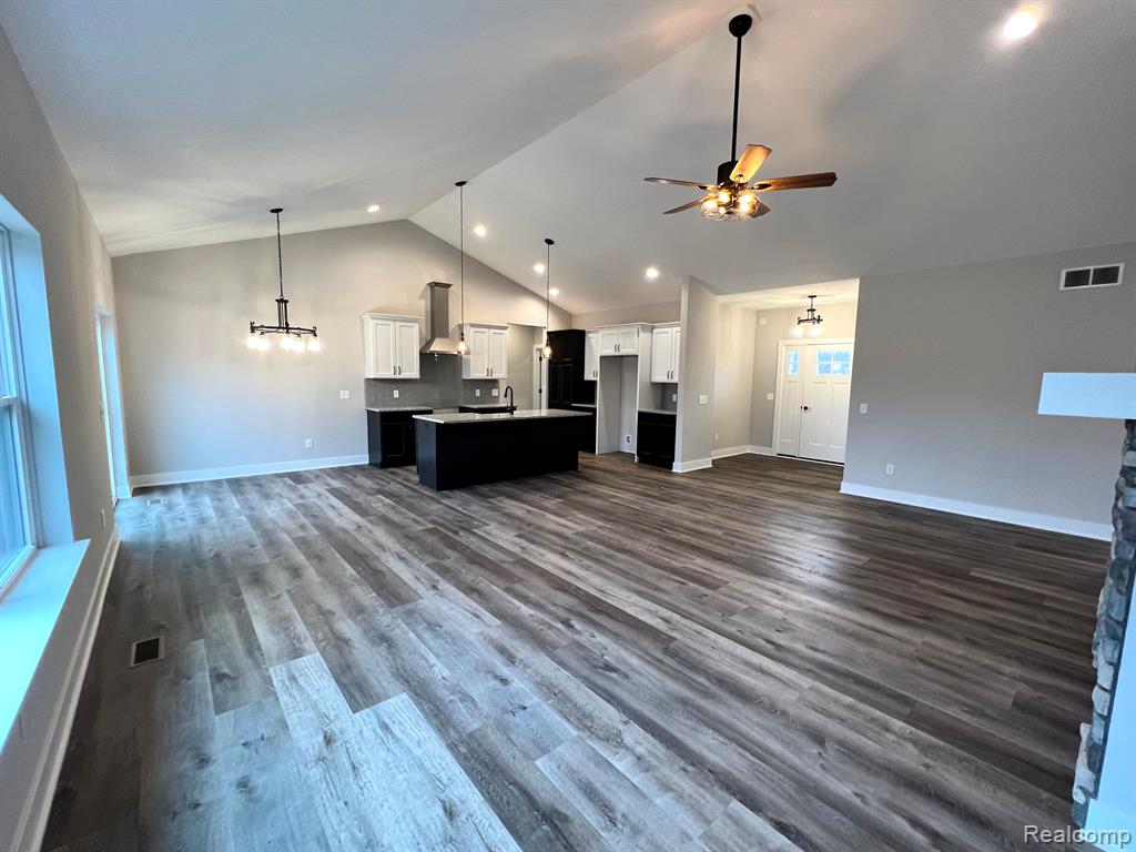 01 Textile Road, Saline, MI 48176 — Photo 3