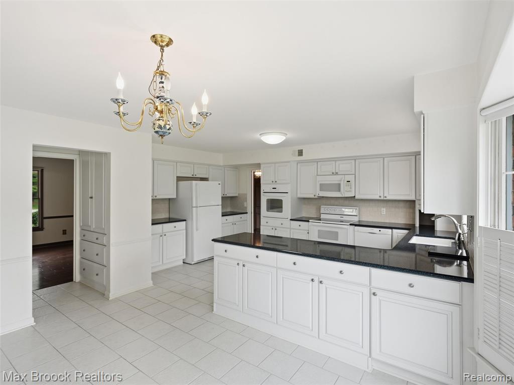 68163 Frampton Drive, Washington, MI 48095 — Photo 18