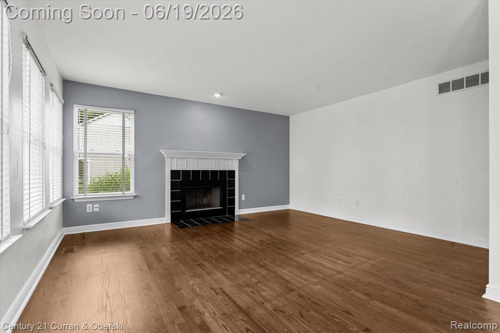 4630 Commerce Woods Drive, Commerce Twp, MI 48382 — Photo 6