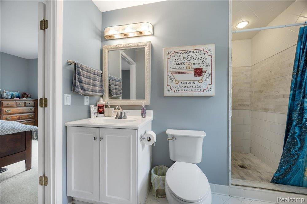 8790 Oakside Avenue, Commerce Twp, MI 48382 — Photo 17