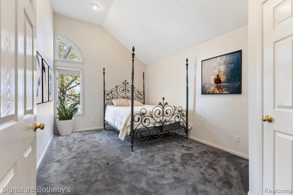 888 HUMPHREY AVE, Birmingham, MI 48009 — Photo 10