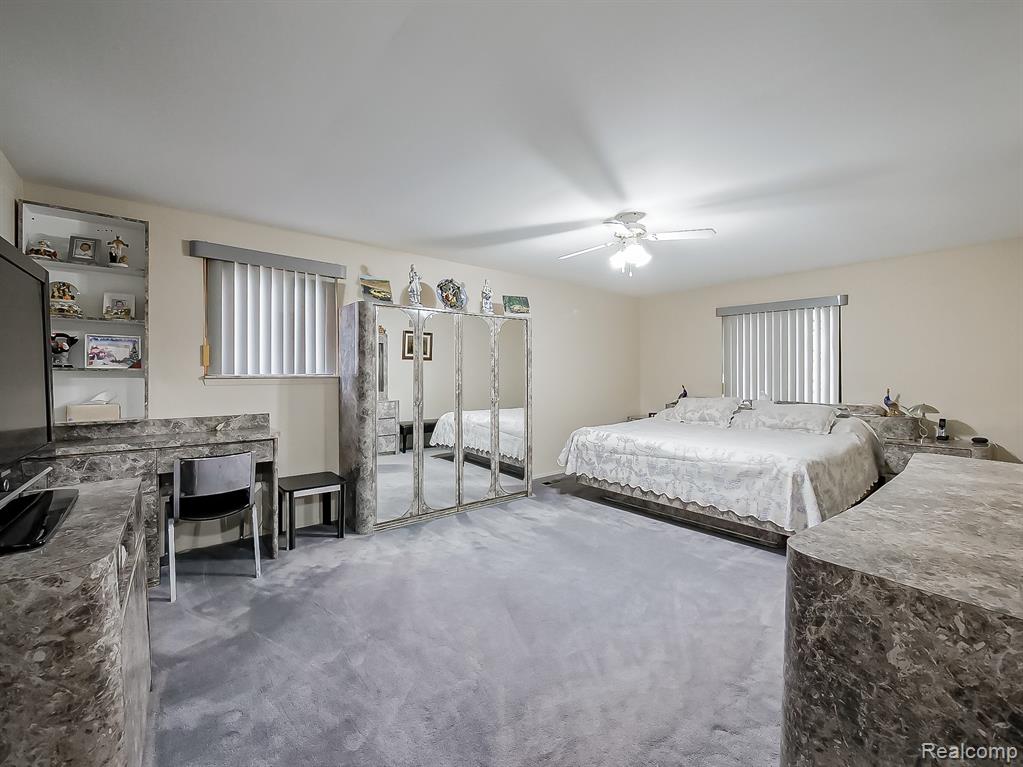 5152 Bayside Drive, Troy, MI 48098 — Photo 32
