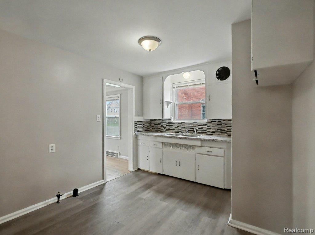 5211 Nottingham Road, Detroit, MI 48224 — Photo 16