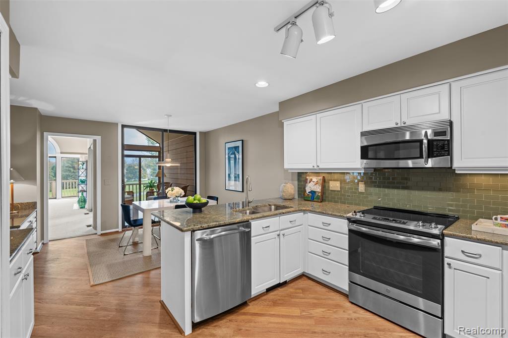 818 Edgemont Run, Bloomfield Hills, MI 48304 — Photo 7