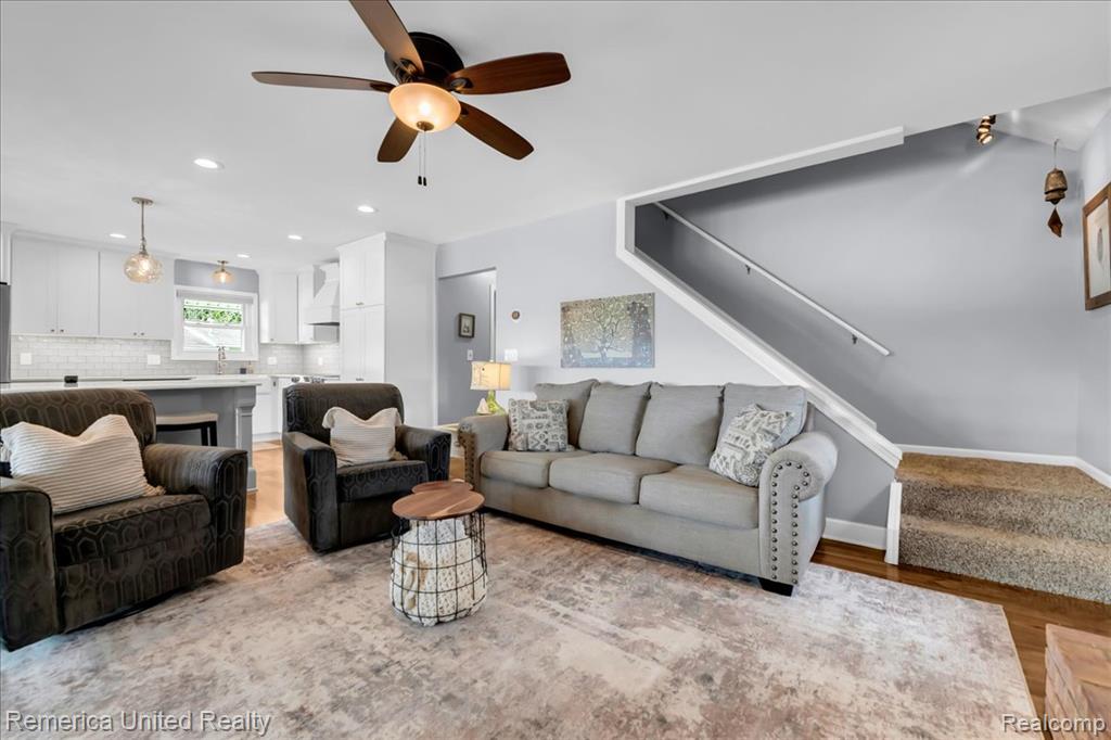 999 Lakeside Drive, Brighton, MI 48116 — Photo 6