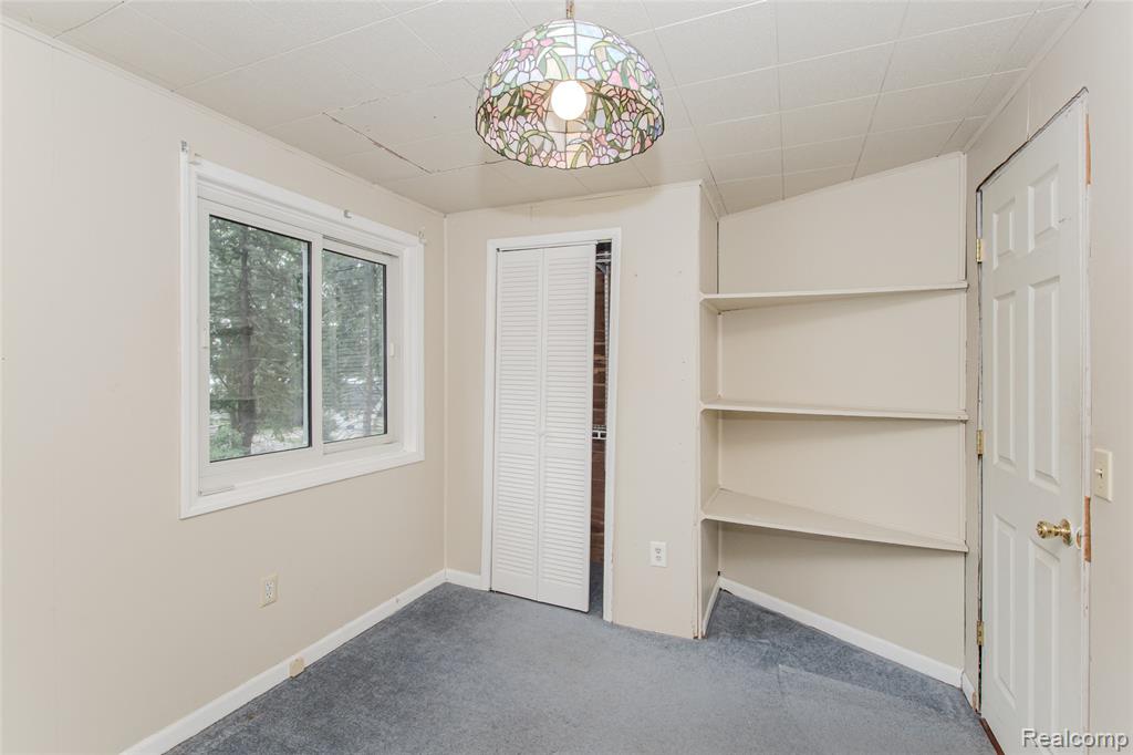 9042 Gale Road, White Lake, MI — Photo 59