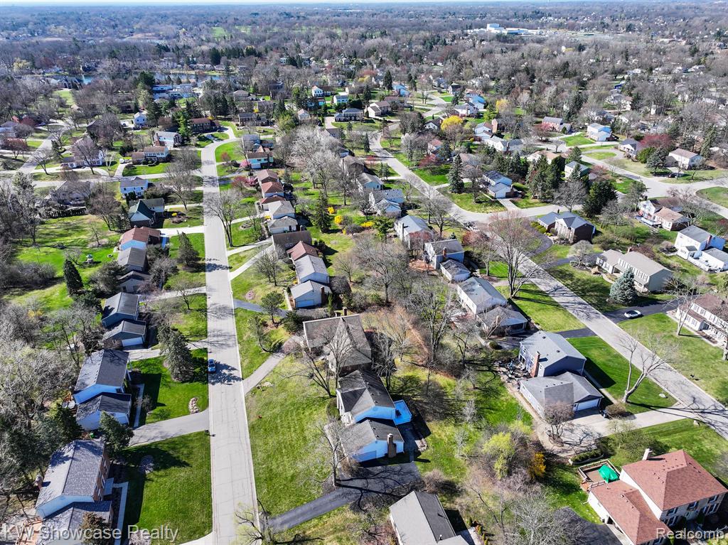 4238 STILL MEADOW Lane, West Bloomfield, MI 48323 — Photo 71