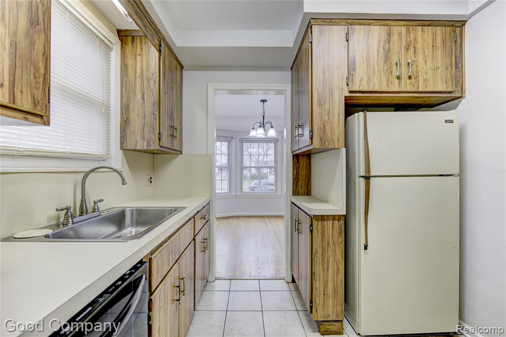 960 Columbia Road, Berkley, MI 48072 — Photo 13