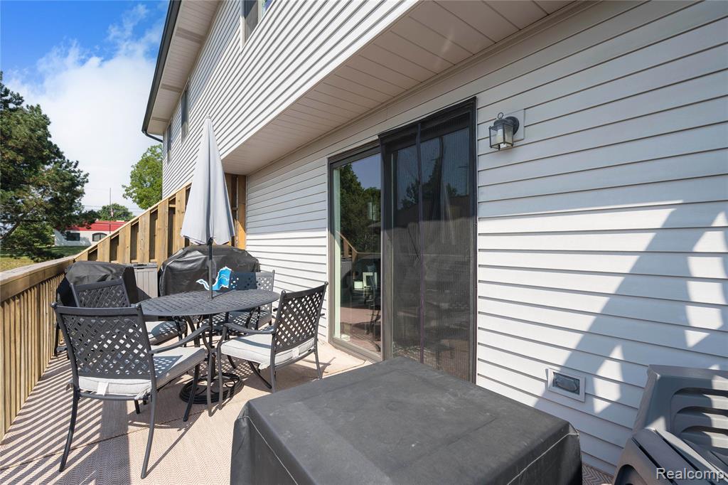 8495 Pepper Ridge Drive, Grand Blanc, MI 48439 — Photo 32