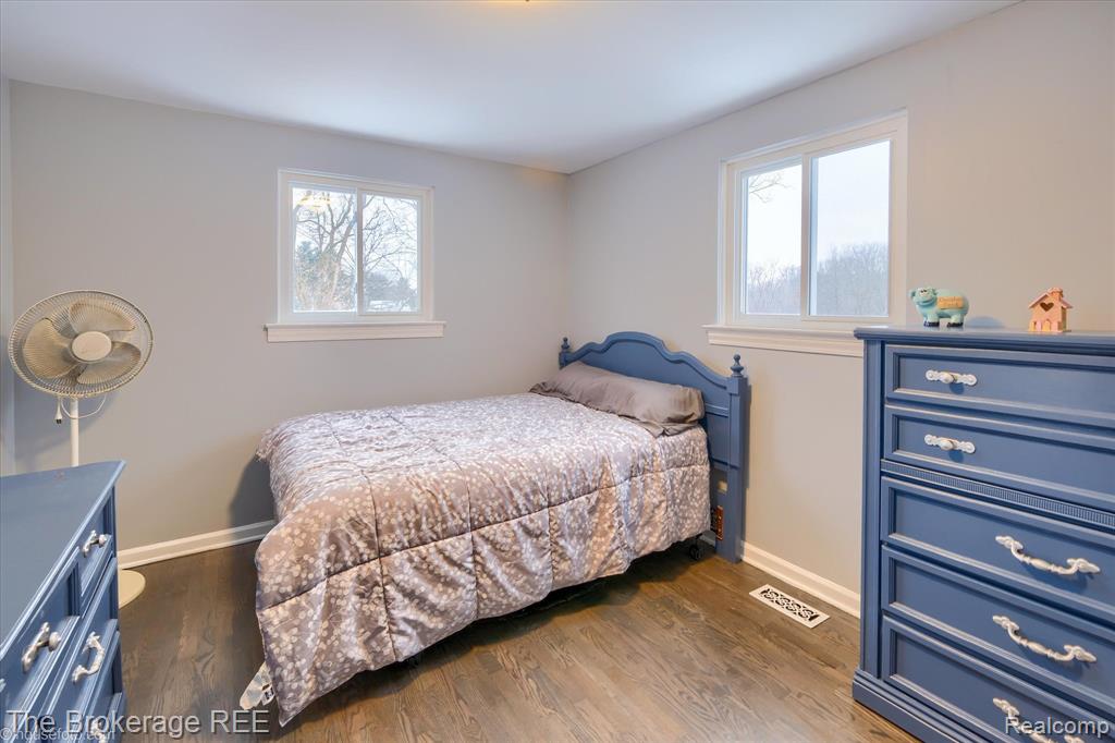 7310 Brewer Road, Flint, MI 48507 — Photo 49