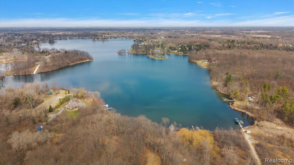 10515 Horton Road, Goodrich Vlg, MI — Photo 7