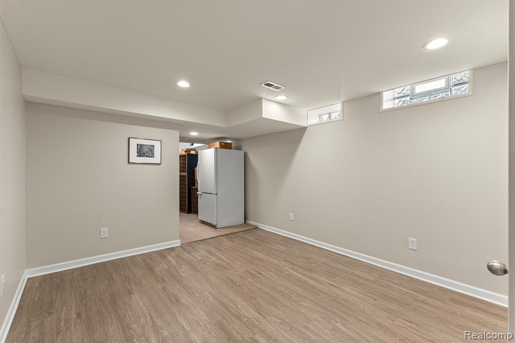 41725 Pon Meadow Court, Northville, MI 48168 — Photo 43