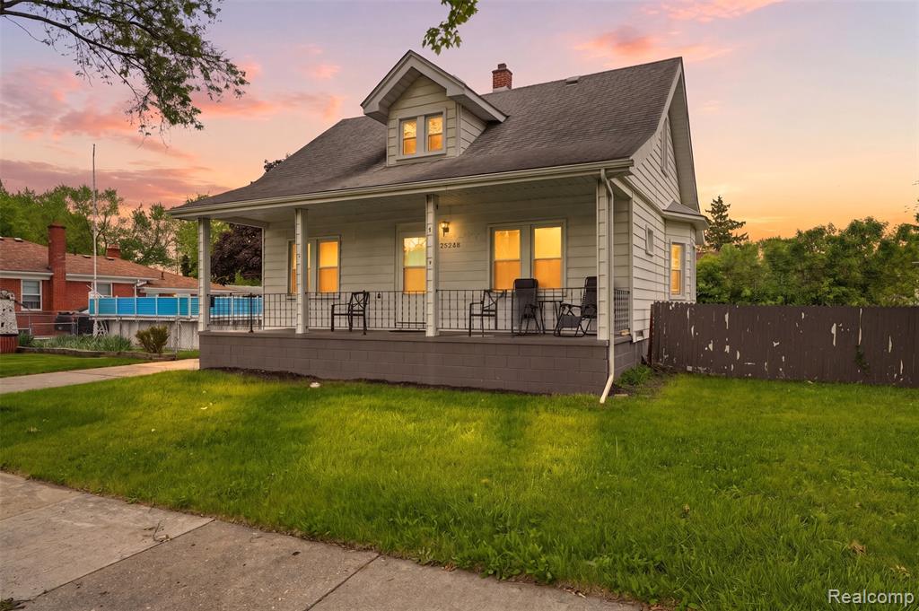 24248 Hayes Avenue, Eastpointe, MI 48021 — Photo 4