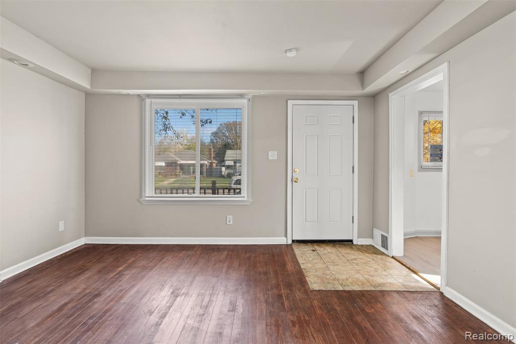 4845 University Place, Detroit, MI 48224 — Photo 5