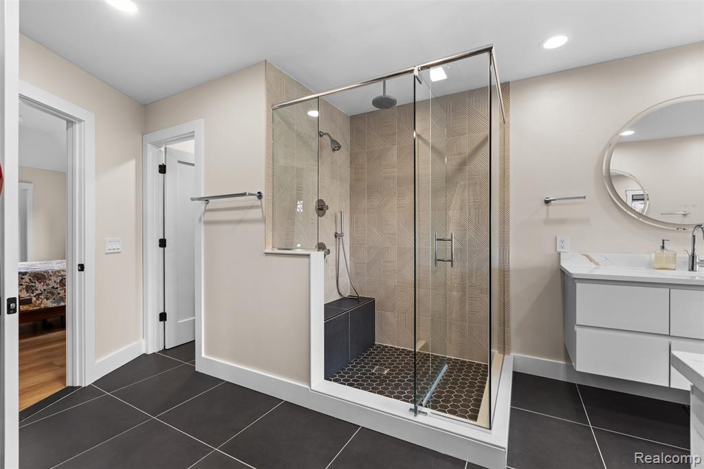 55550 Lee Road, New Hudson, MI 48165 — Photo 36