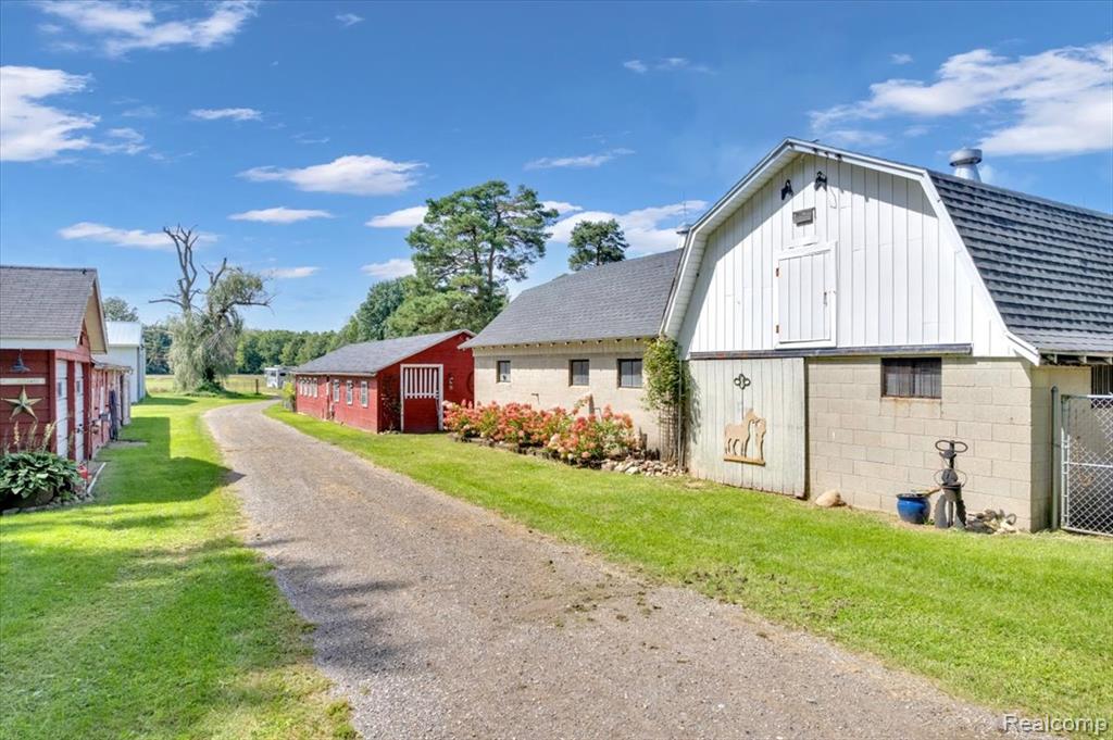 1381 Roods Lake Road, Lapeer, MI 48446 — Photo 3