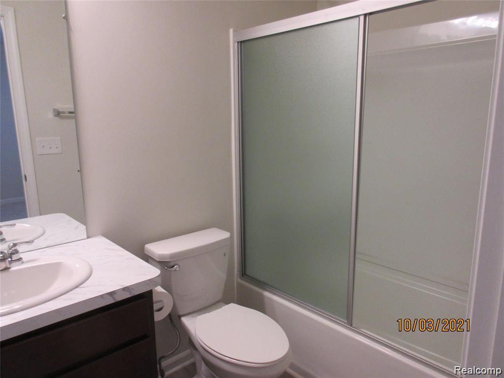 626 BACKSHORE Drive, Canton, MI 48187 — Photo 41