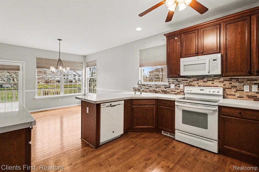 57677 Dakota Drive, New Hudson, MI 48165 — Photo 8