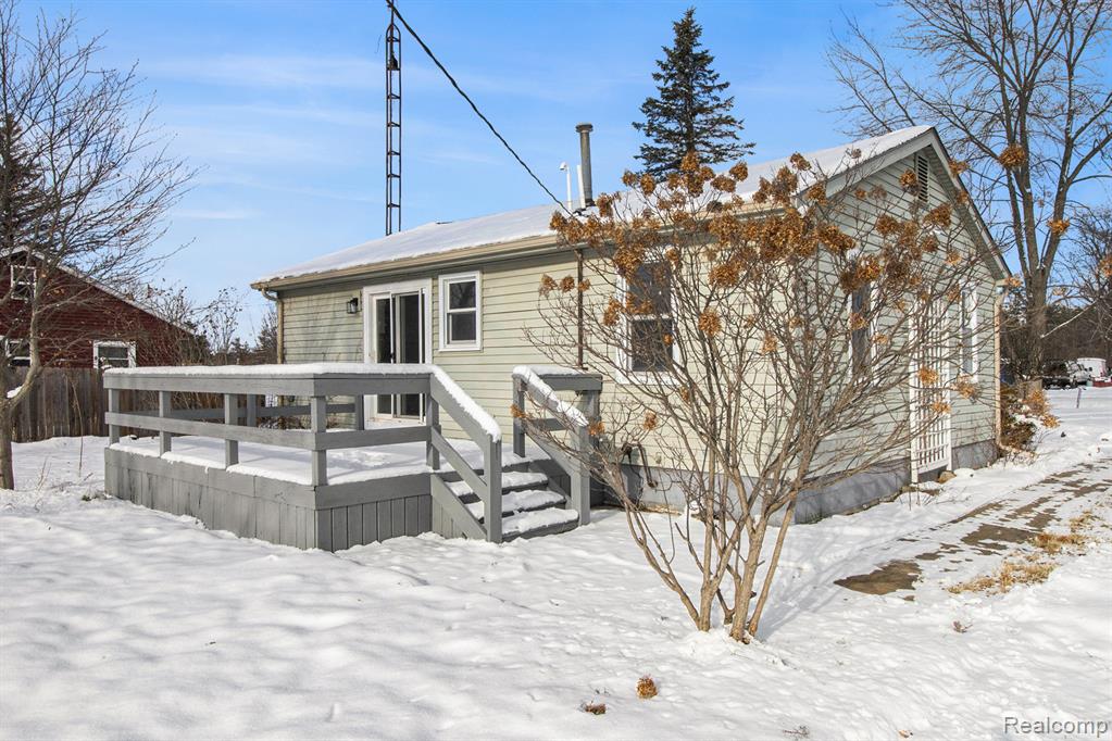 5901 Burdick Road, Lapeer, MI 48446 — Photo 15