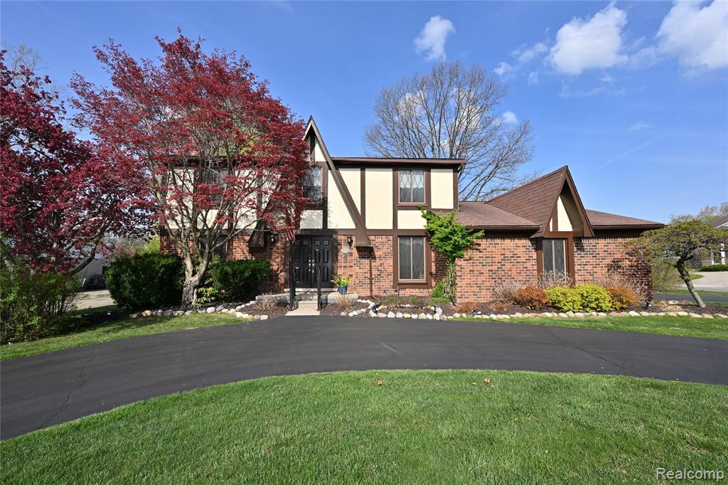 6024 Ledgeway Drive, West Bloomfield, MI — Photo 35