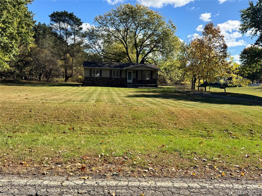 2312 Pero Lake Road, Lapeer, MI 48446 — Photo 2