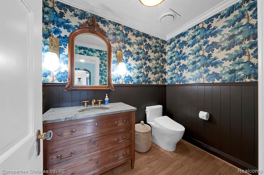 991 N Glenhurst Drive, Birmingham, MI 48009 — Photo 19