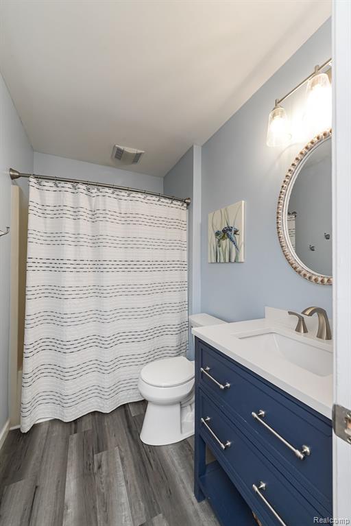 6249 CHERRYWOOD Drive, Ypsilanti, MI 48197 — Photo 36
