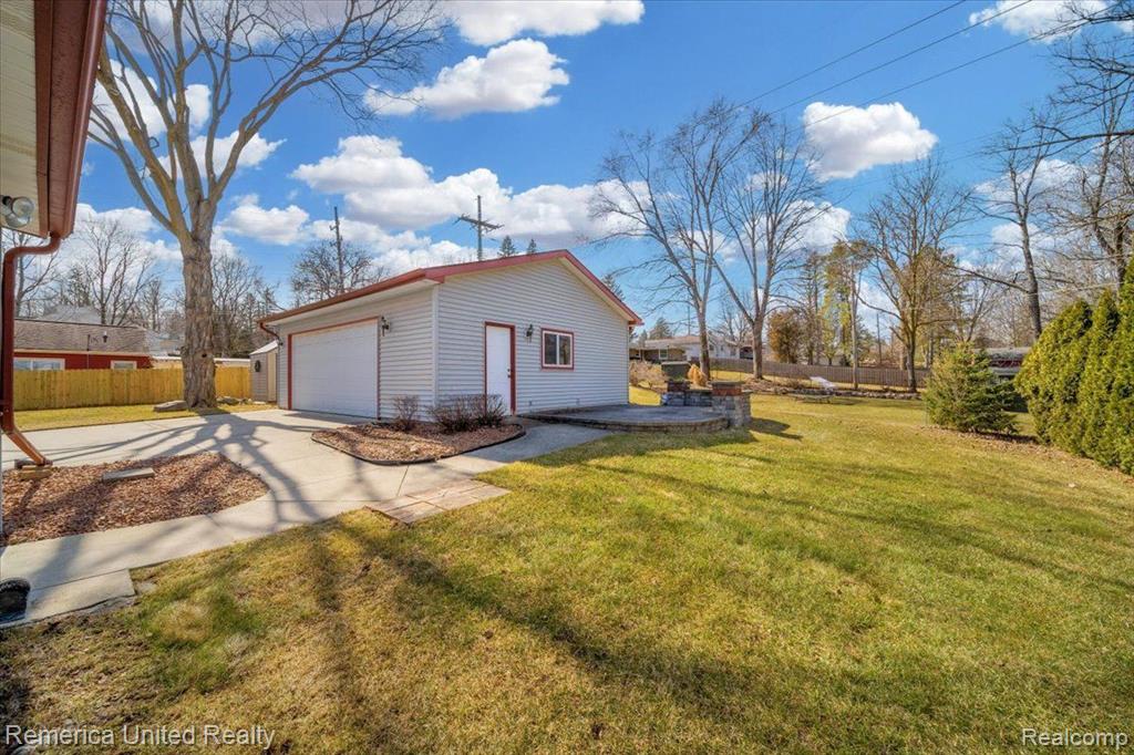 514 S Main Street, Milford, MI 48381 — Photo 26