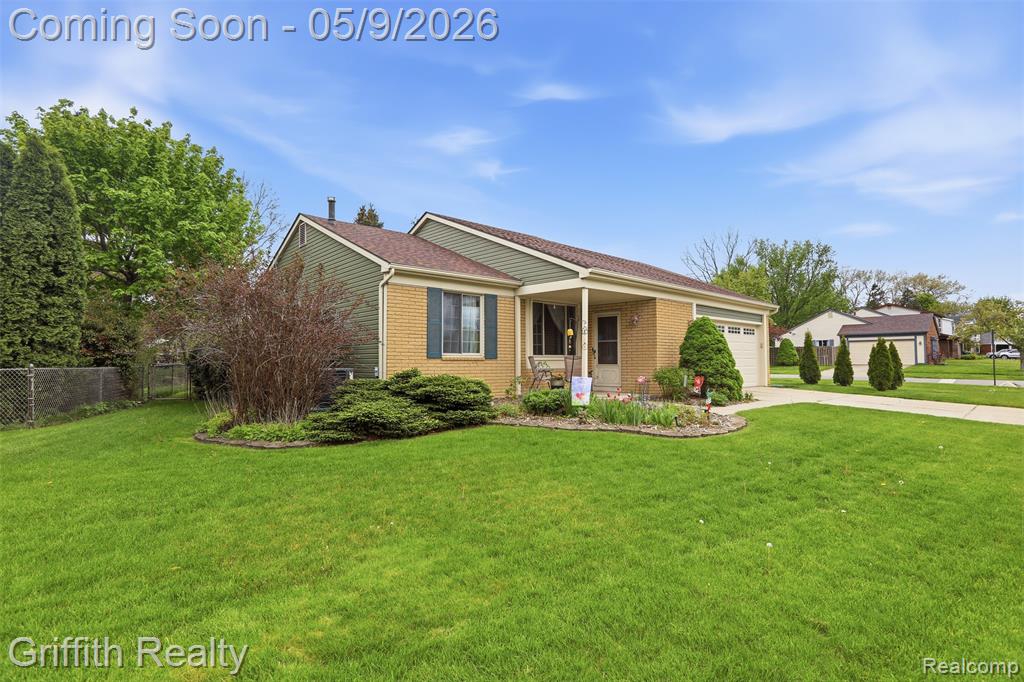 779 Oak Ridge Drive, Brighton, MI 48116 — Photo 2