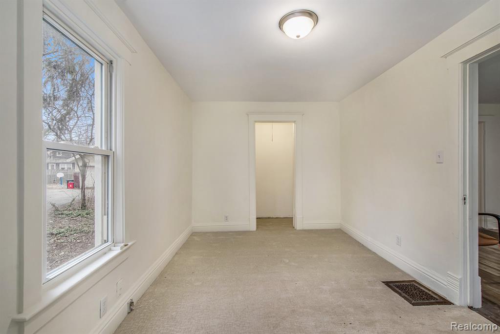 1017 Washtenaw Road, Ypsilanti, MI 48197 — Photo 5