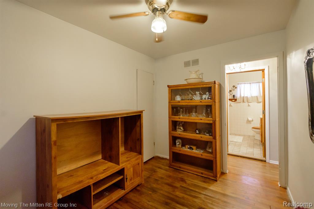 643 Garfield Avenue, Lincoln Park, MI 48146 — Photo 17
