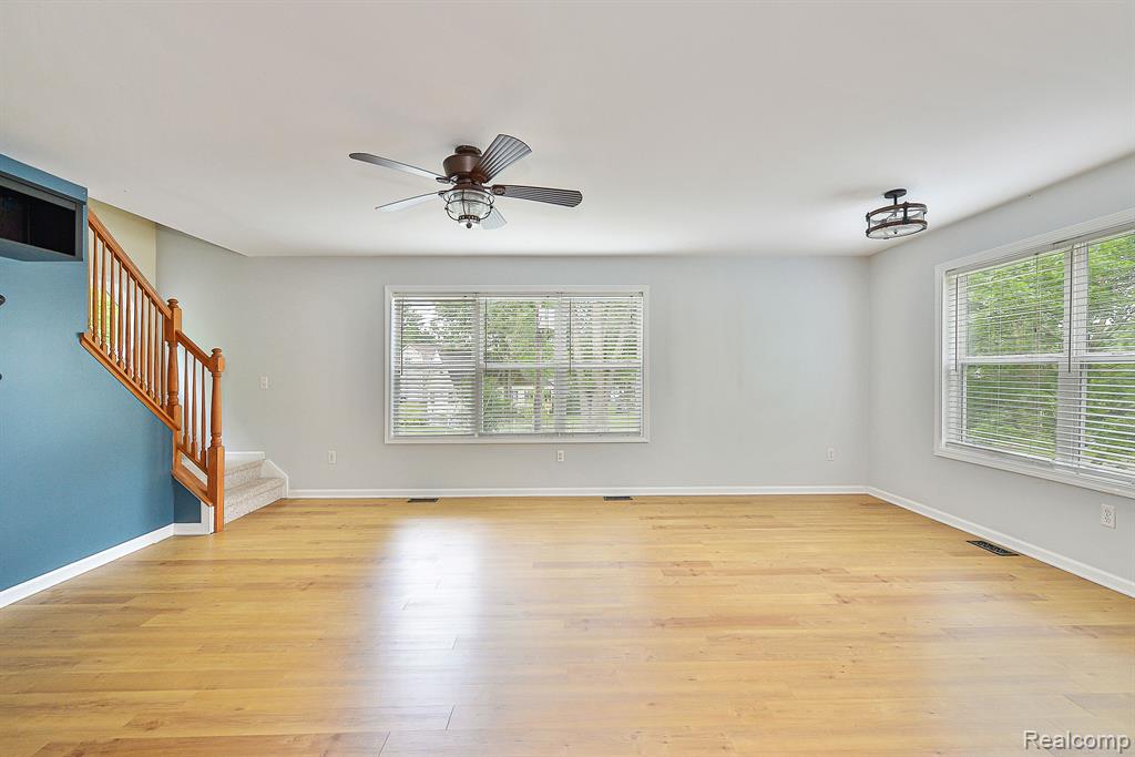 7860 LAKESHORE Road, Whitmore Lake, MI 48189 — Photo 29