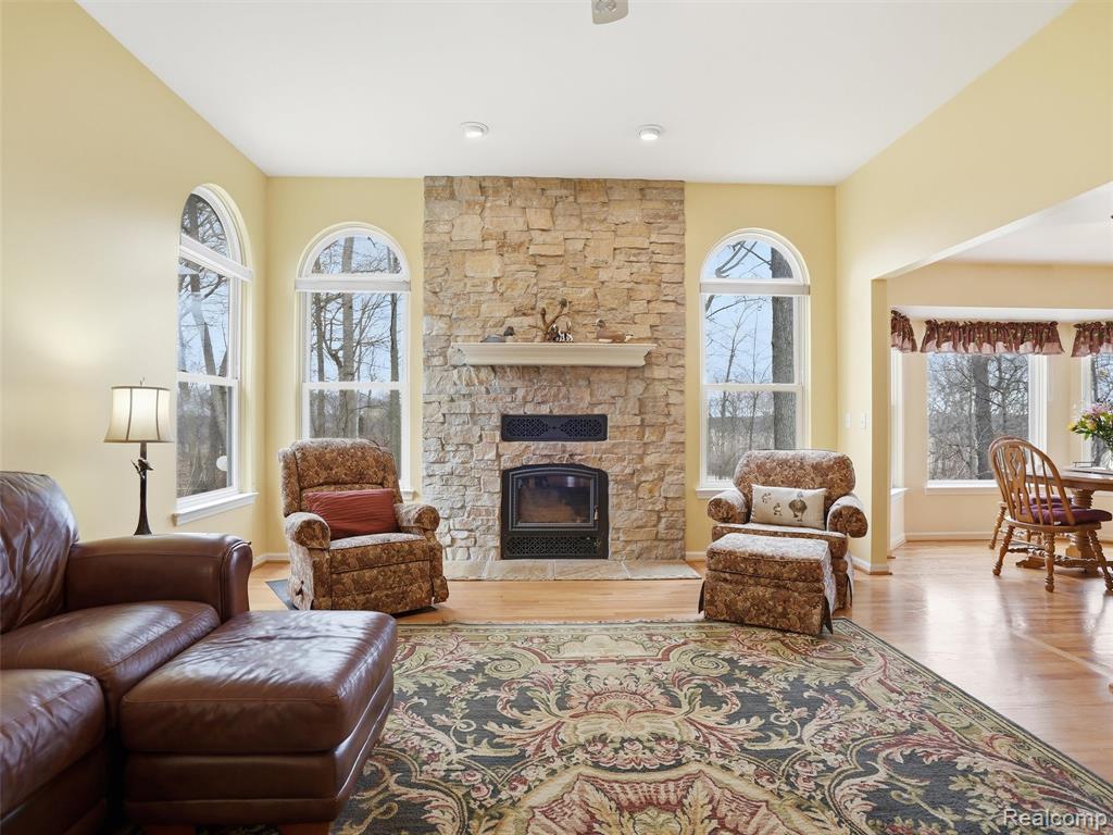 11371 Runyan Lake Road, Fenton, MI 48430 — Photo 4