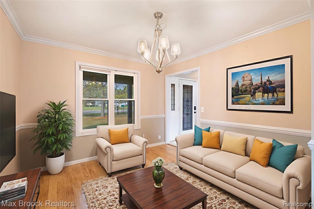 5031 Belsay Road, Grand Blanc, MI 48439 — Photo 10
