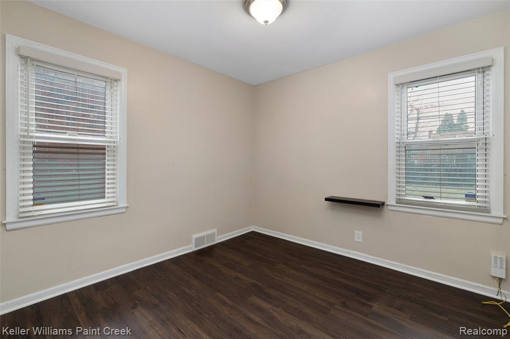 20164 Tracey Street, Detroit, MI 48235 — Photo 13