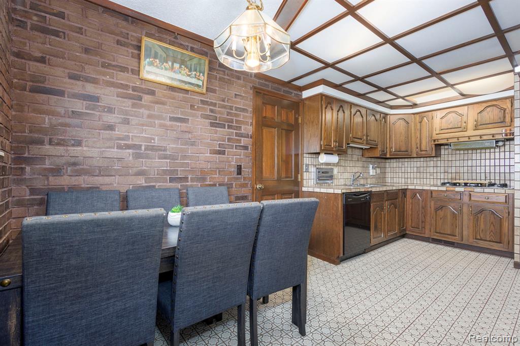 8269 Ziegler Street, Taylor, MI 48180 — Photo 8