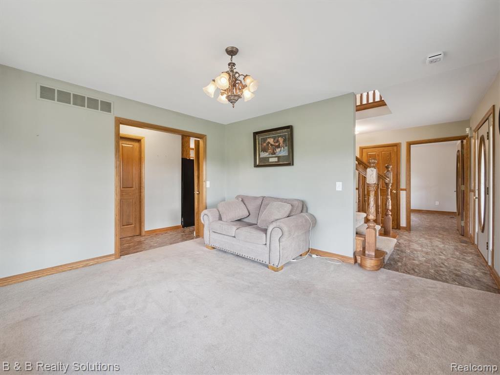 8560 Hough Road, Almont, MI 48003 — Photo 18