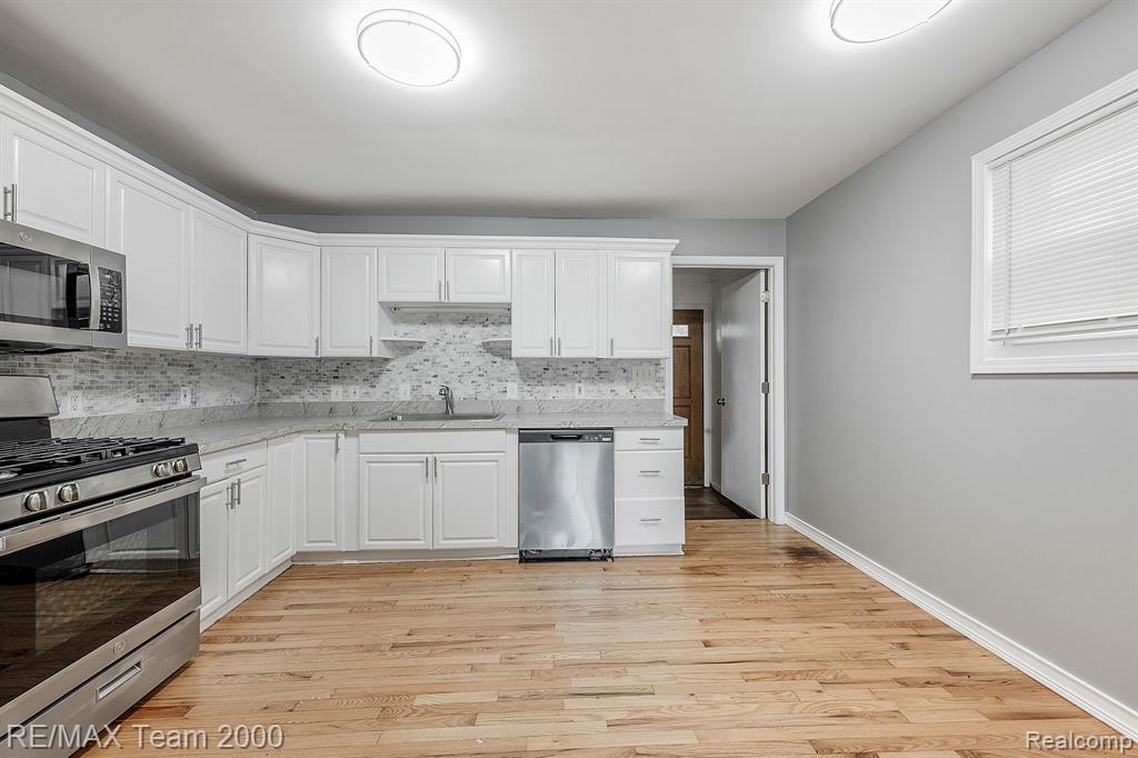 6325 FELLRATH Street, Taylor, MI 48180 — Photo 9