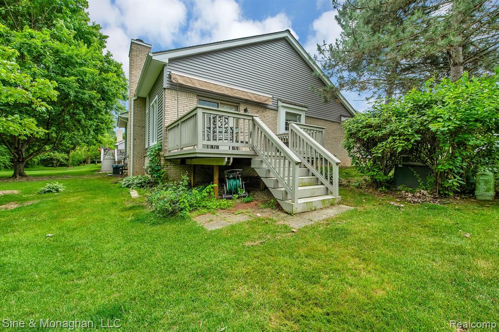 41856 RIVERWOOD Court, Canton, MI 48187 — Photo 24