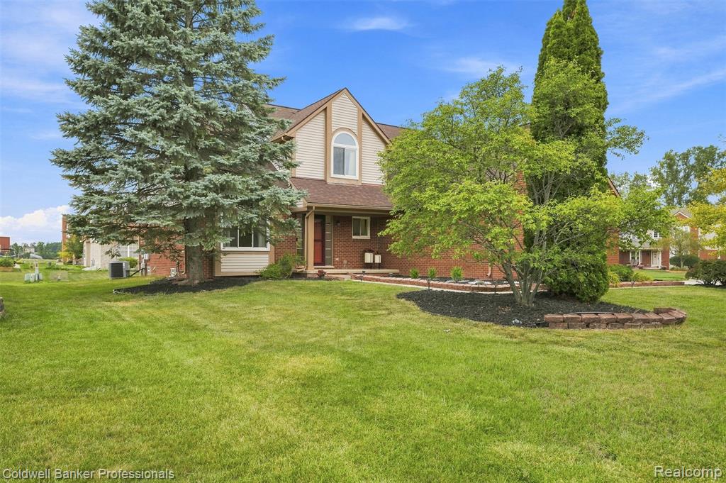 359 Savannah Drive, Canton, MI 48187