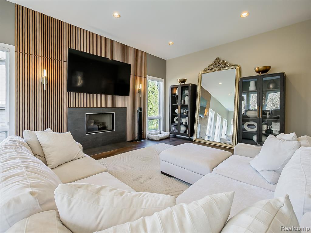 6310 Branford Drive, West Bloomfield, MI — Photo 26