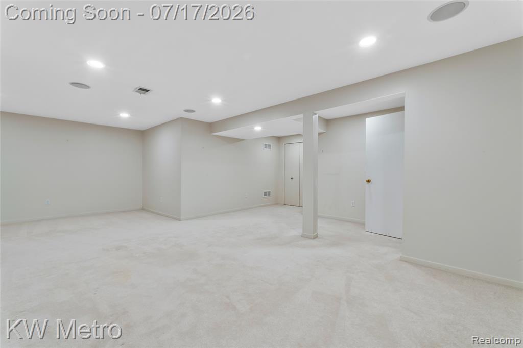 41874 Cantebury Drive, Novi, MI 48377 — Photo 22