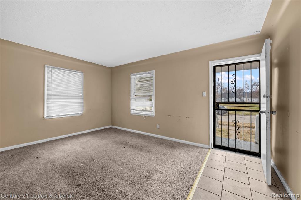 8468 Minock Street, Detroit, MI 48228 — Photo 5