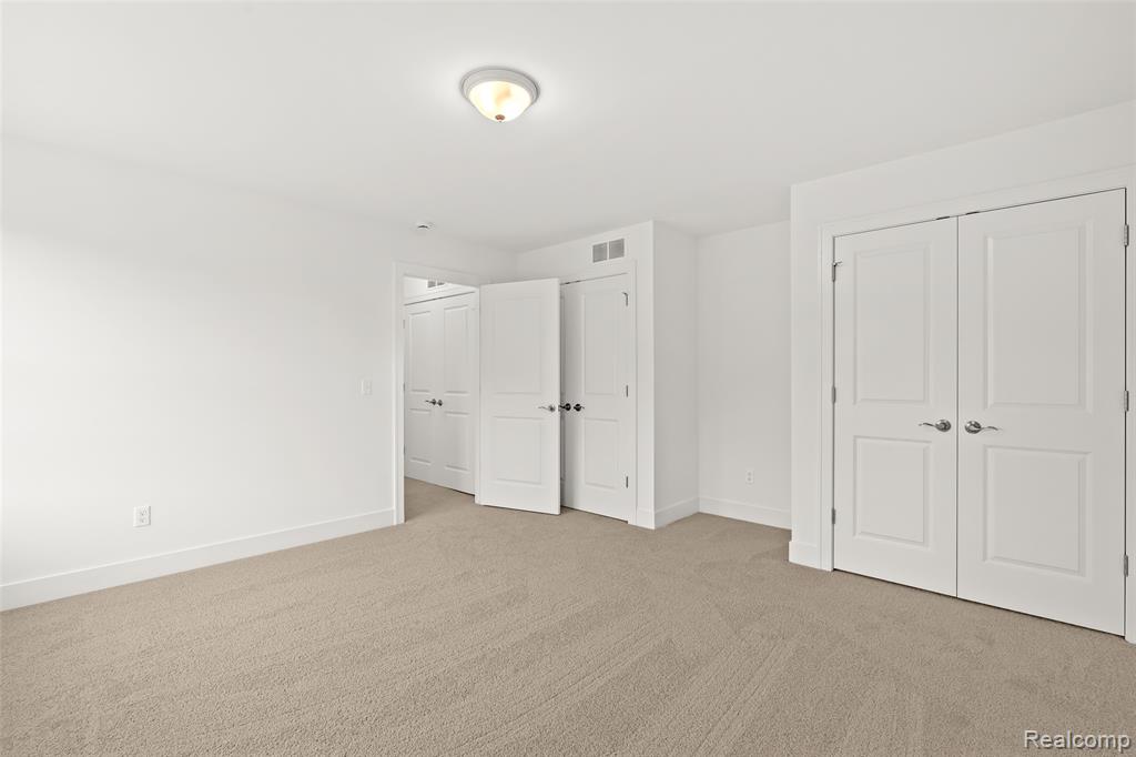 1487 ST JAMES Boulevard, Ann Arbor, MI 48108 — Photo 31