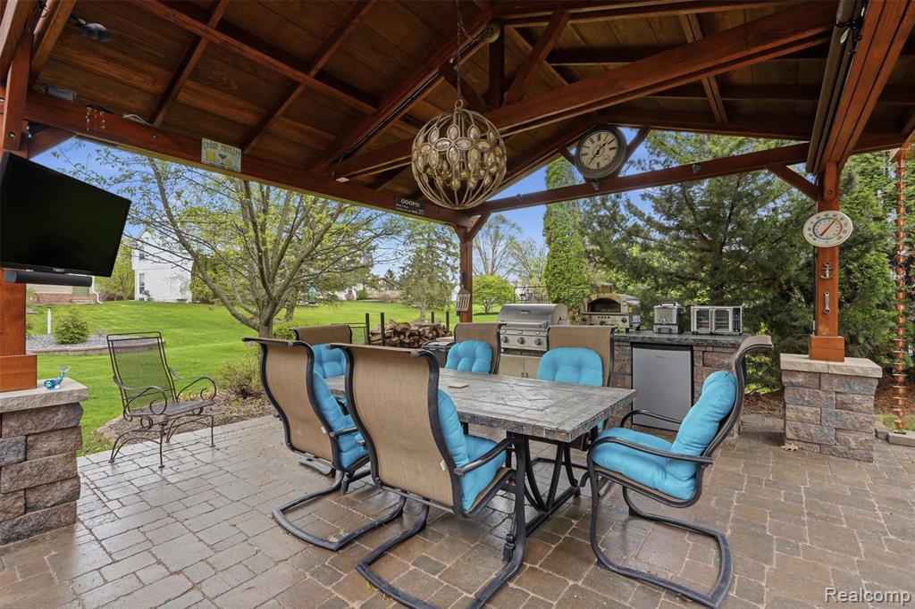 1054 Colt Lane, South Lyon, MI 48178 — Photo 27
