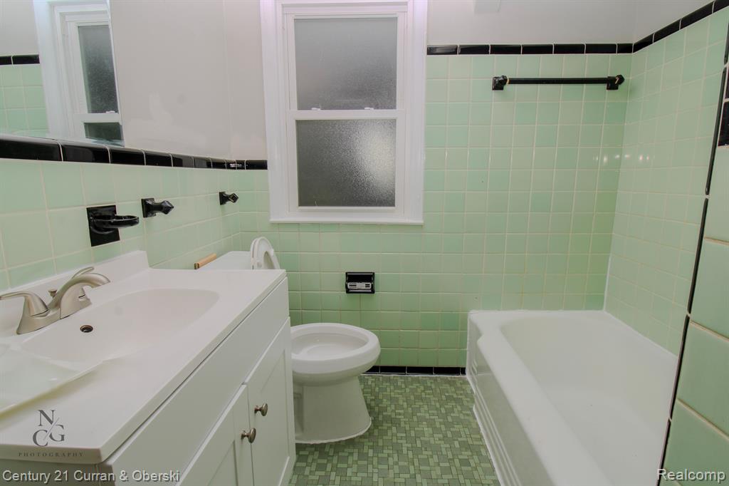 771 FARNHAM Avenue, Lincoln Park, MI 48146 — Photo 4