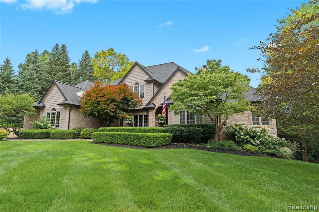 6246 WINDEMERE, Brighton, MI 48116 — Photo 2